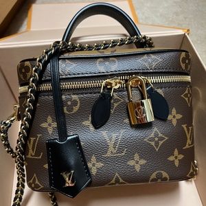 Authentic Louis Vuitton Reverse Monogram Vanity PM